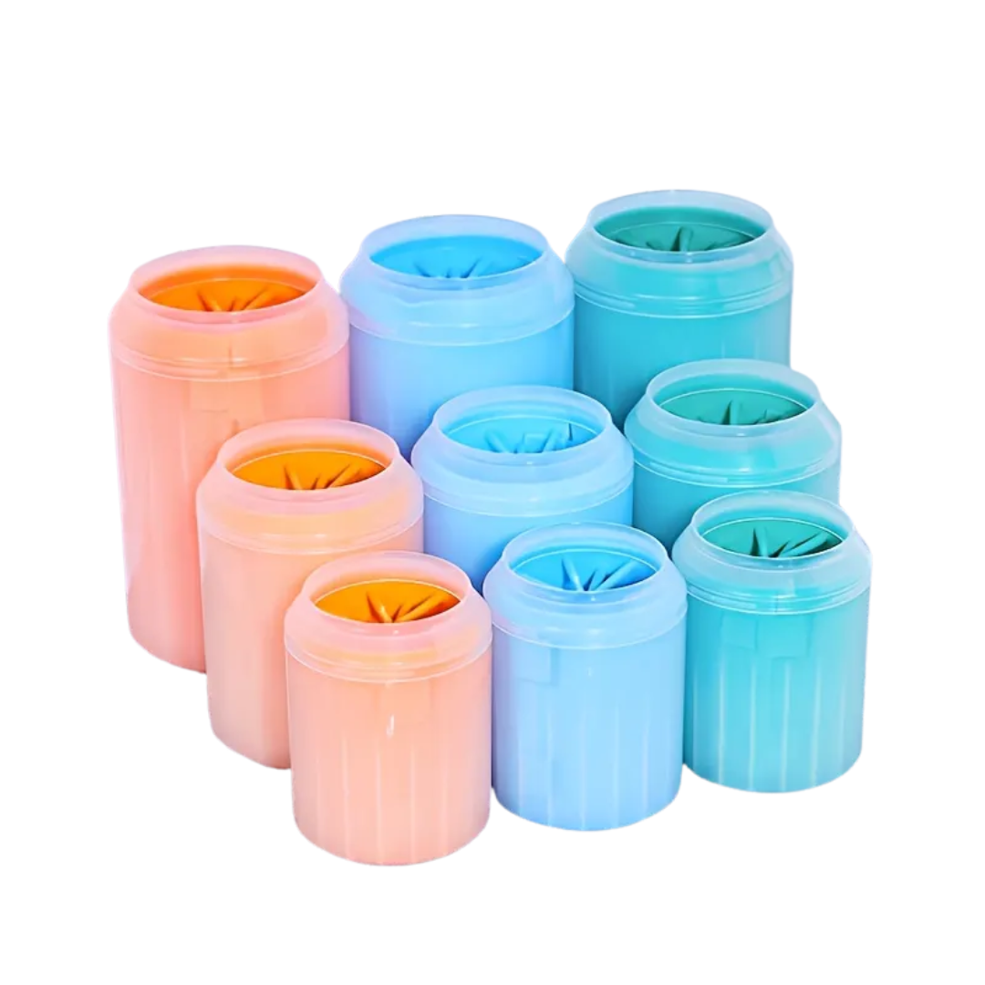 Dog paw cleaner cup – portable silicone brush for muddy paws